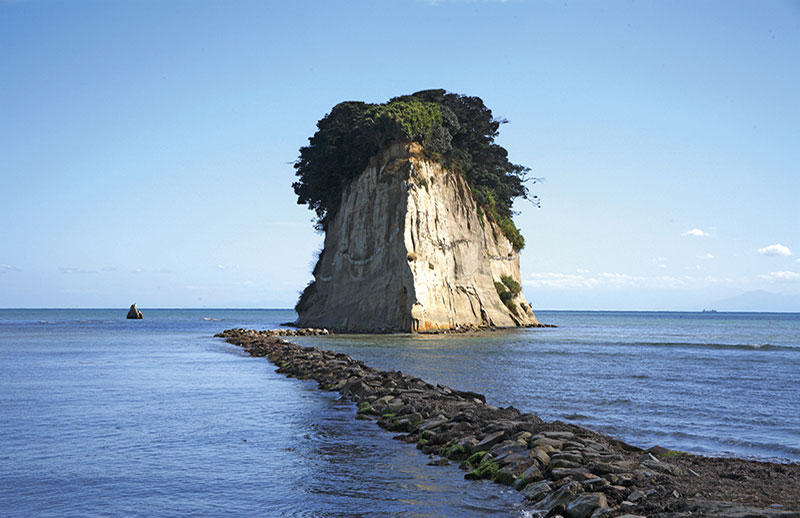 見附島 イメージ